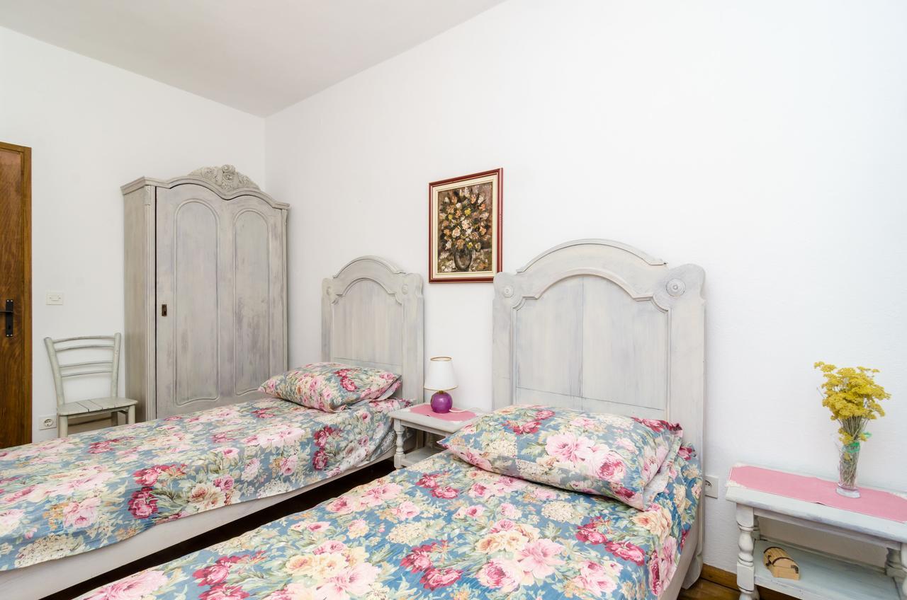 Holiday Home Field Of Olives Gruda Exterior foto