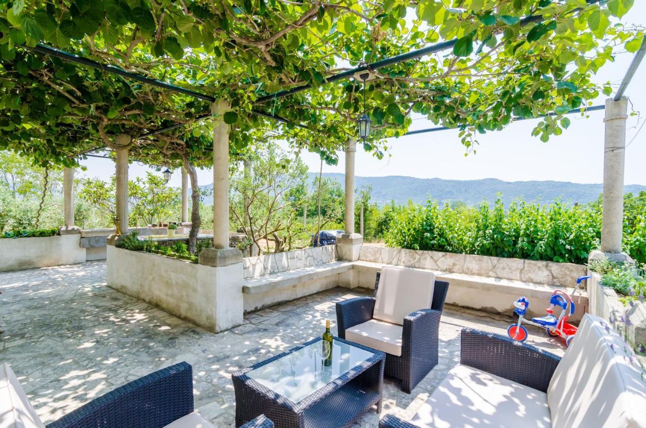 Holiday Home Field Of Olives Gruda Exterior foto